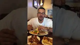 the disbelief in this mans eyes 🤣 #shorts #couples #funny #food