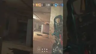 Rainbow Six Siege - Best C4 To Defend Double Window