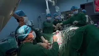 disposable self retaining retractor in surgery