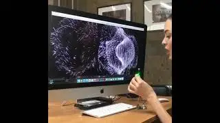 “Interactive particles, Arduino noise sensor + TD 📟 Video Credit© @nastyaselektor   ➖➖➖➖➖➖➖➖➖➖➖➖