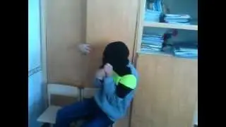 Прикол в школе пацан не вписался