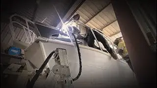 EPISODE 9:  Electric motor bracket, roof racks (BUILDING THE ULTIMATE FISHING WEAPON)