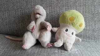 SIREN HEAD IS HERE! | PLUSHIE HUNTERS