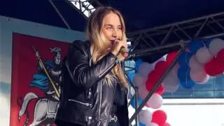 Катя Савельева на День города Домодедово, 2016 г. Песня "Осень"
