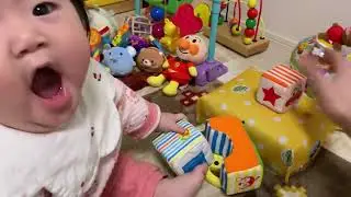 アンパンマンソフト積み木で遊ぶ