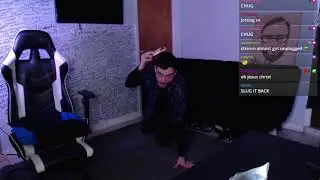 CarnyJared does 20 pushups with a beer on his back