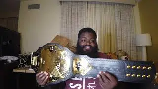 Unboxing smackdown title and nxt title