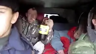 Мужики в УАЗике 10 часов (да еще и с пивом)