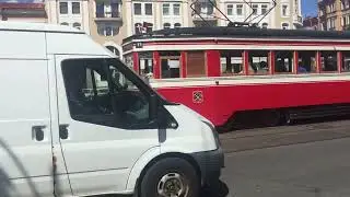 Retro tram in St. Petersburg/Ретро трамвай в Санкт-Петербурге