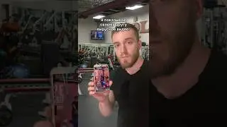 Не смотреть перед приседом!