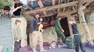 ## The nomadic adventure of Mr. Qurban and his little children in the lap of the mountain