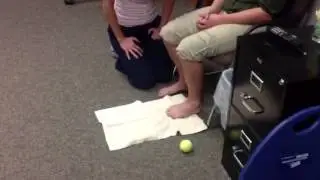 Foot: towel scrunch
