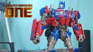 Transformers UNO - Optimus Prime vs Megatron (Bayverse style) STOPMOTION