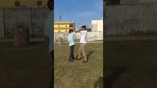 जब कोई हाथ पकड़े तो क्या करें hand self Defence #youtube #youtubeshorts #youtube #ytshort