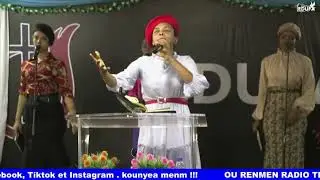 Le Nom de Jesus Precieux / Sr Stephania