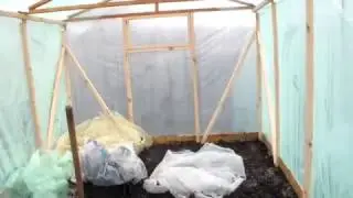 Теплица своими руками за два дня.