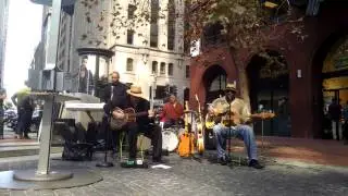 Random blues band at market and battery