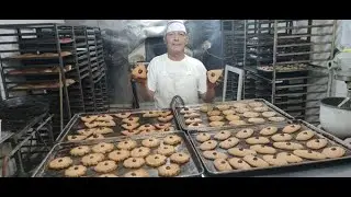 ENSEÑANDO A MI NIETO A HACER MILANESAS