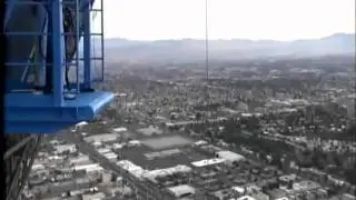 SkyJump off the top of the Stratosphere - Side View