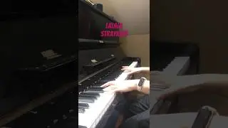 Lalalala- Straykids 