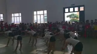 thiếu niên LQH...