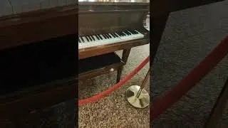 Пианино само играет🤯🤯🤯