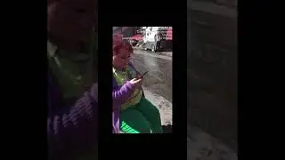 Пьяный мастер ГБУ Жилищника Басманного района предлагает жителям переехать