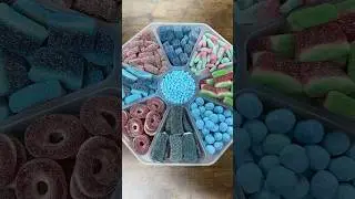 🍬😮‍💨Now this is one valid custom candy platter!😮‍💨🍬 