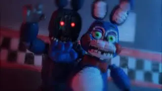 (FNaF/SM)-Is he mimicking me?!