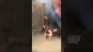 Hai cu titluri in comentarii! 🔥