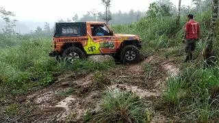Off Road Extreme Gila di Arjosari Pacitan Part 1 - Rugi Tidak Nonton