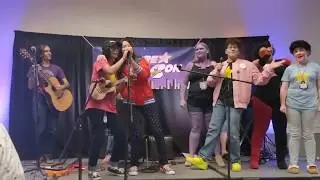 We Are The Crystal Gems (ft. Deedee Magno Hall!) - Empire City Con 2019 - Live Karaoke