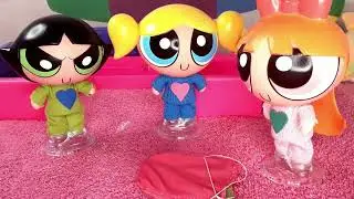 Las Chicas Superpoderosas en el festival de cometas 💕| Historias con juguetes