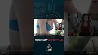 Pokimane BUSTED Peeking At A Streamer's BUTT  🍑👀 😂 