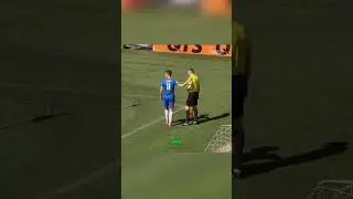 L’ARBITRE ASSISTANT EXPULSÉ… AVANT QU’ON COMPRENNE LA VÉRITÉ ! 😳⚽