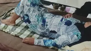 pijat tradisional membenahi perut mama Olivia