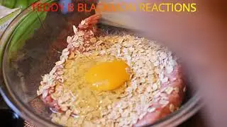 HOW TO MAKE SPAGHETTI & MEATBALLS