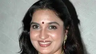 Sukanya Nair 😍 Beautiful collection of gorgeous south indian actress | Desi videos