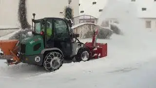 Schneefräse SF120H/SF140H hydraulisch für Radlader Baggerlader  Frontanbau (Trockenschneeeinsatz)