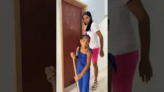 Mi hija está despechada 😱😱😭😭 monse canta las canciones que yo canto 🤣🤣😍 