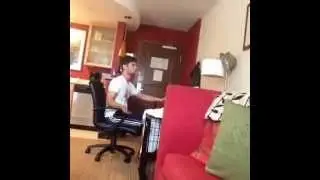مش طبيعي !!  Not Normal !!