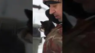 Не имей 100 карасей, а имей 100 друзей ;)