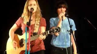 Pumped Up Kicks Cover by Izzy Low & Becky Roberts