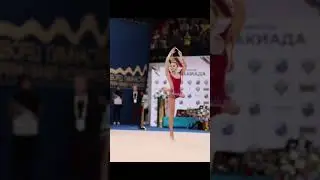 Арина Аверина обруч переход.
