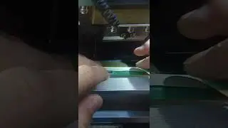 Как клеится шлейф на планку матрицы телевизора.