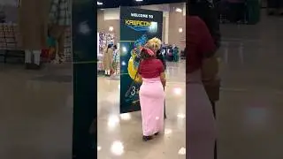 Cloud Gets Aerith’s Amazing Reward 😂🤣 #finalfantasy #finalfantasy7 #ff7rebirth #shorts #cosplay