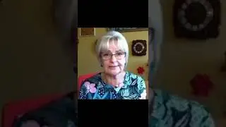 © Она "намекала" как могла. Поймут не все.