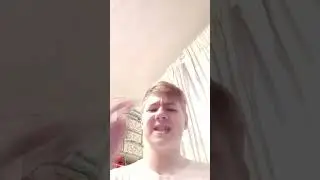 Когда познакомился с девушкой и пытаешься рассказать историю...