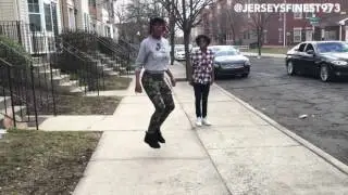 @finest.taeebxndz x @itsjust_arii LIVIN LIFE Prod Dxnvro (Jersey Club Remix)