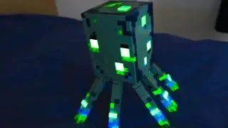 LEGO Glow Squid - Minecraft